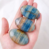Blue onyx palmstone